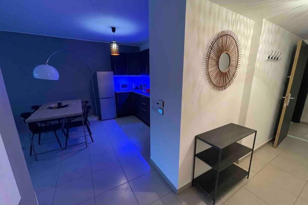Appartement Piscine Terasse Gym Sauna Balneo Σαιντ-Μαξίμ Εξωτερικό φωτογραφία