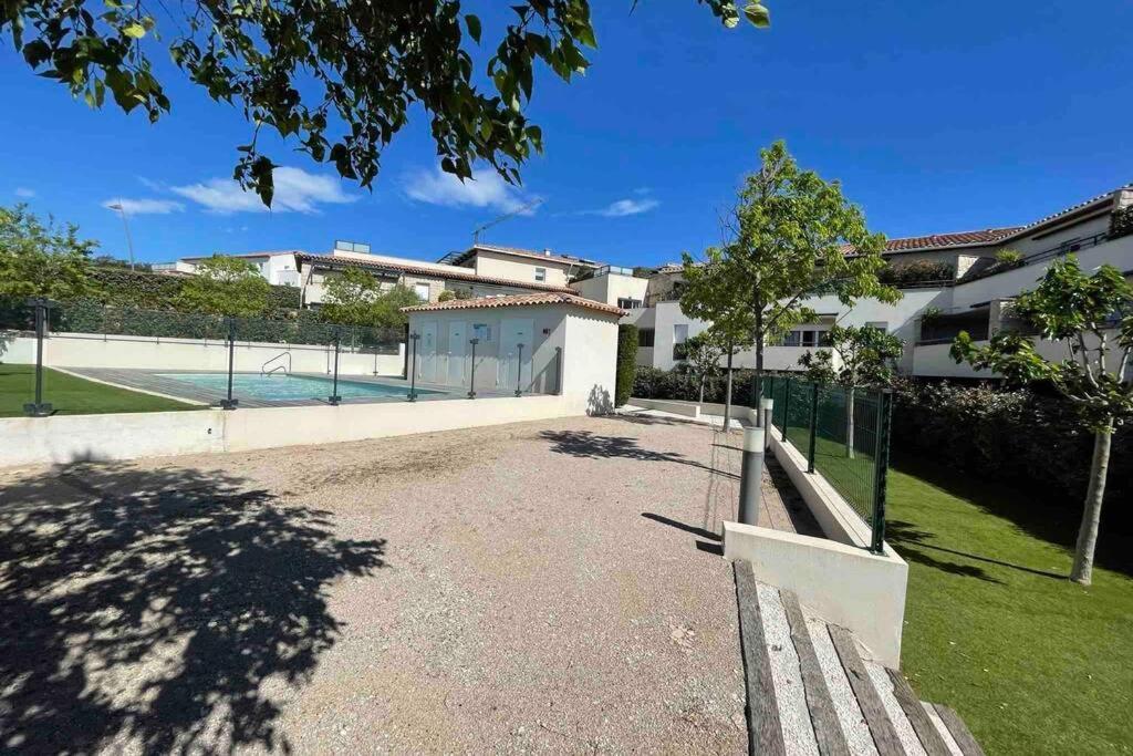 Appartement Piscine Terasse Gym Sauna Balneo Σαιντ-Μαξίμ Εξωτερικό φωτογραφία